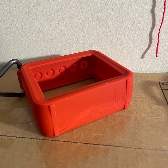 Protective silicon case for JBL GO 2 - Picture 3 of 4